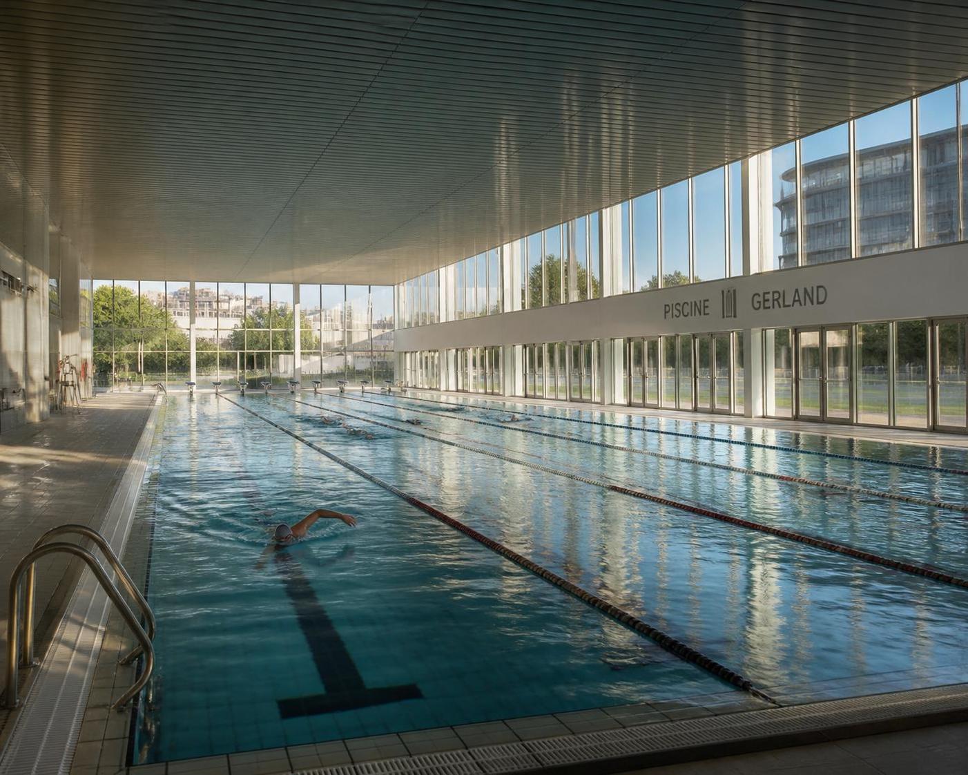 découvrez la piscine gerland, un lieu idéal pour toute la famille avec ses installations modernes et ses activités variées adaptées à tous les âges.